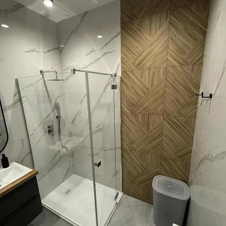 Apartamento Rentpoland Wiktoryn Studio Varsovia Exterior foto